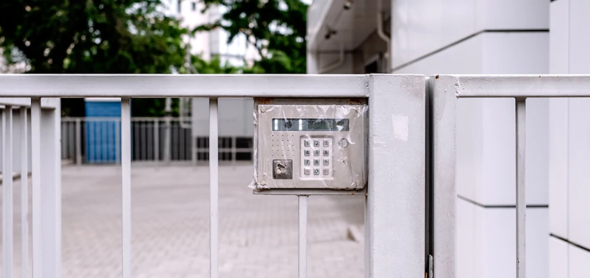 Gate Locks For Metal Gates in Yreka, California